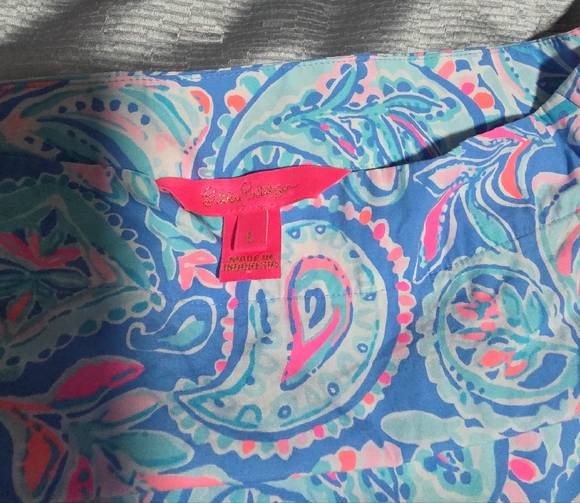 Lilly Pulitzer Blue and Pink Paisley Blouse - Picture 2 of 7